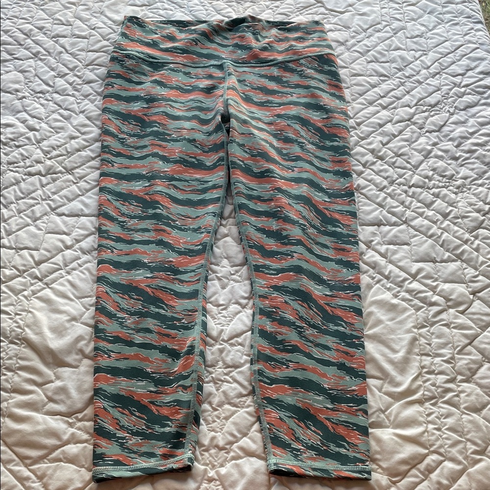 Fabletics Kids Wave Pattern Leggings - Green and Orange